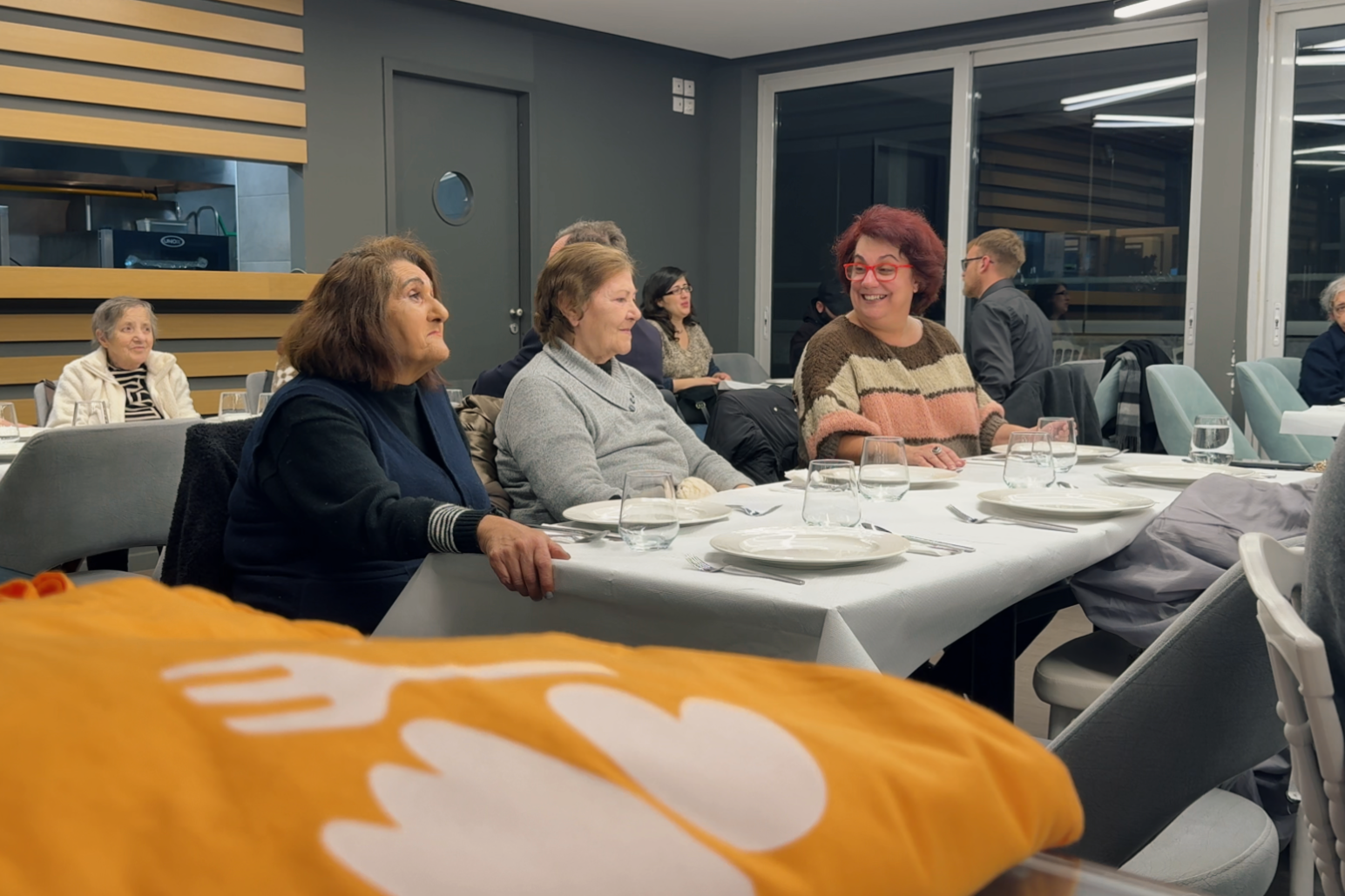 «Σήμερα χορταίνω με το συναίσθημα». BOUSSIAS × Foodon Social Dining